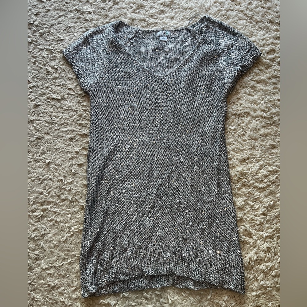 Worthington size M glitter gray shirt.